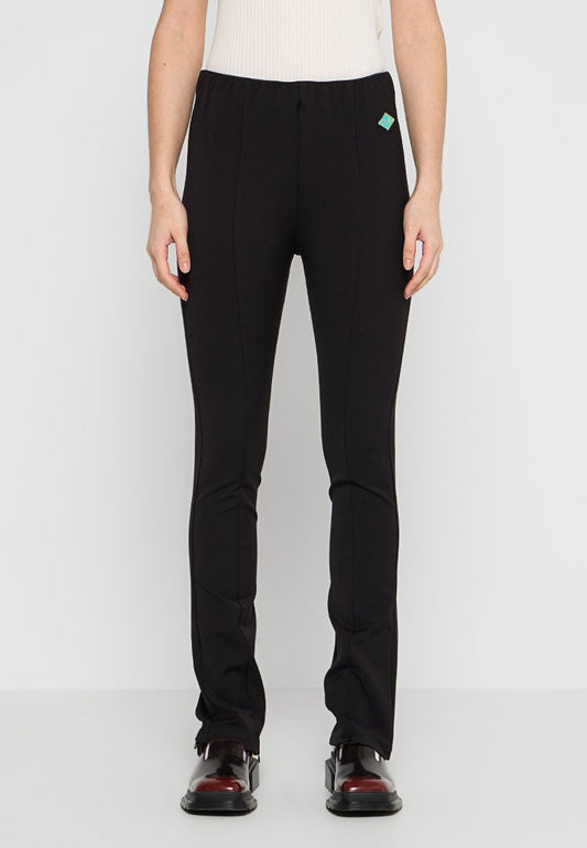 Replay 02 Black (ZZO371311-Q00) Women