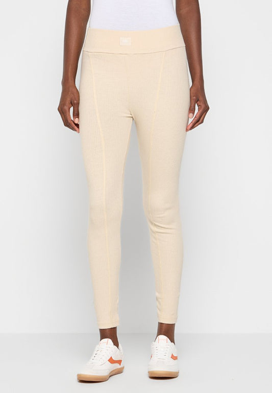 Alpha Industries n/a Off-White (ZZO2V5J18-A00) Women
