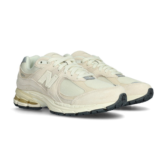 New Balance Shoes 2002R Beige (M2002RCC) Unisex